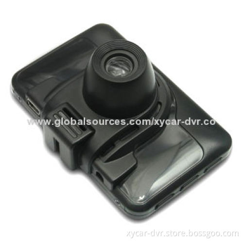 car security camera with 2.4' TFT LCD screen, built-in microphone and speaker